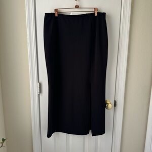 Elegant Black Midaxi Slit Skirt